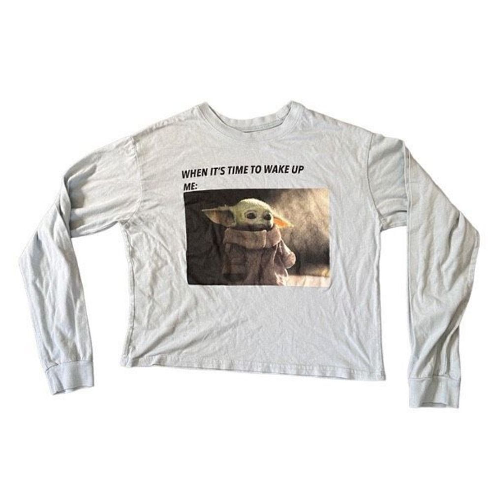 Mandalorian Baby Yoda Cropped‎ Light Blue Star Wars Long Sleeve M